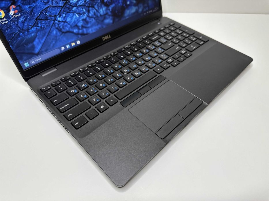 Ноутбук Dell Latitude 5500, Core i5-8265U, 16Gb, SSD 256Gb, FHD IPS