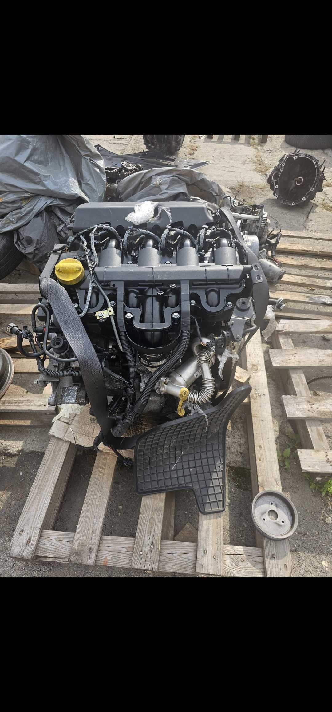 silniki renault trafik,opel vivro. poj 2,5 dci