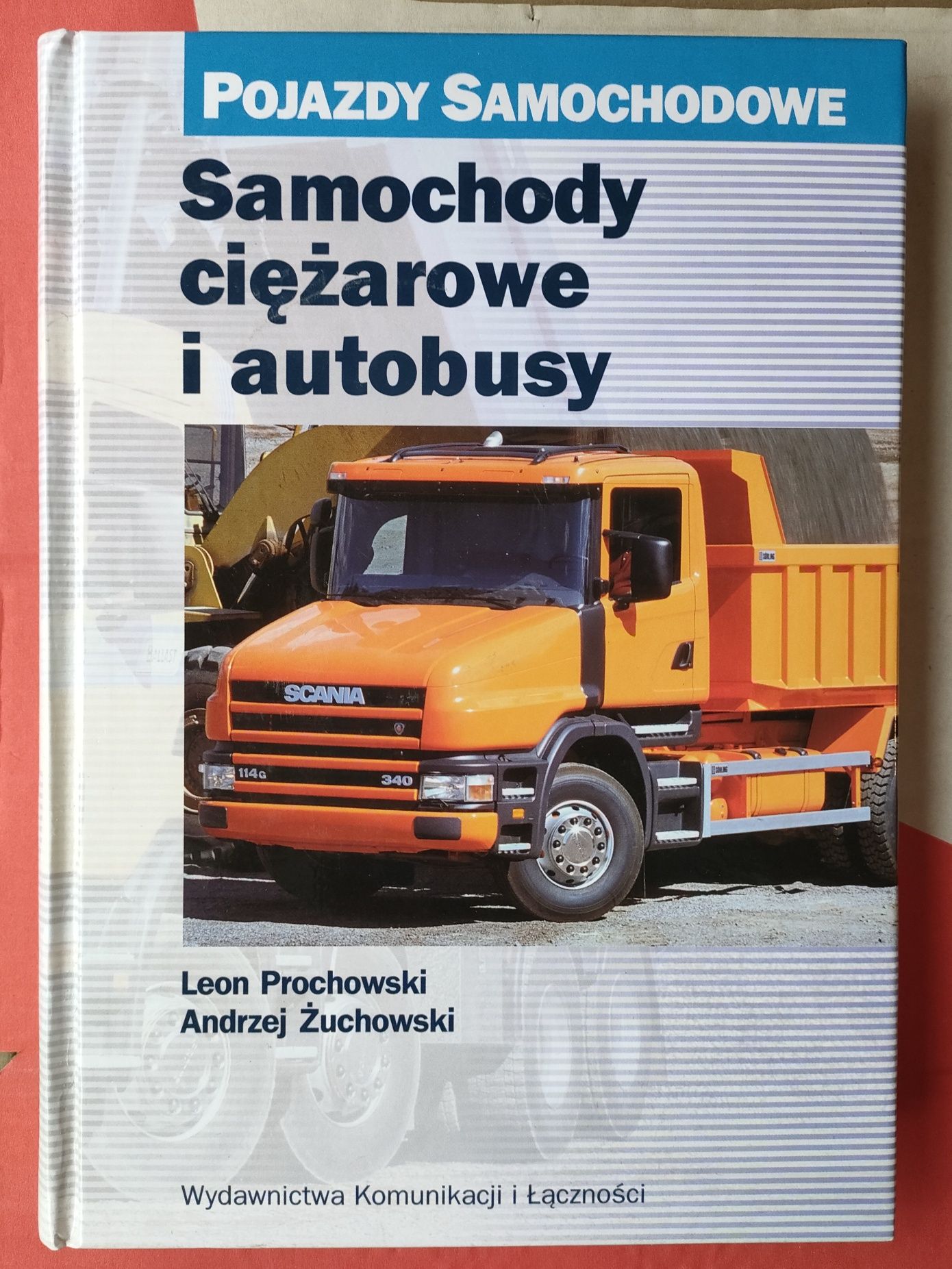Książka Samochody ciężarowe i autobusy Prochowski Żuchowski 2006