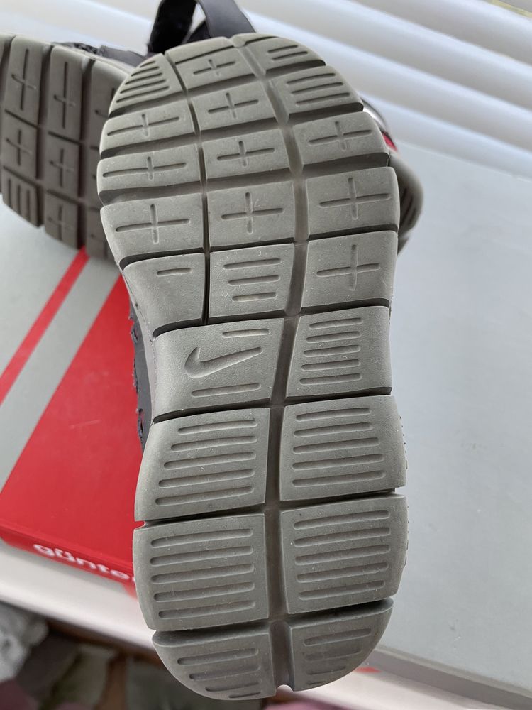 Кроссовки детские Nike