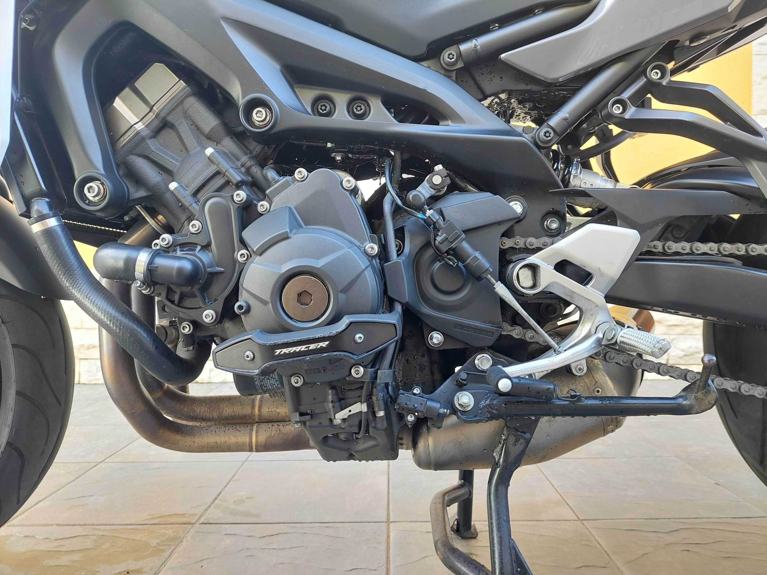 Tracer 900 de 2018 com 26000 Km