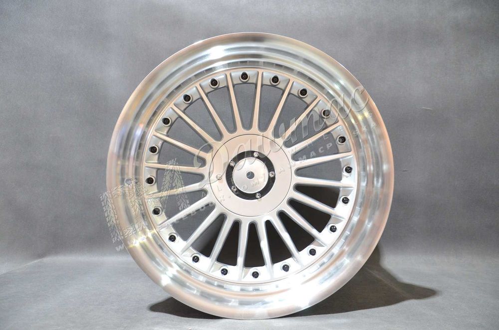 Felgi DMC03 17" 8J ET20 5x112/5x120 Silver Machined Lip + Black Rivet