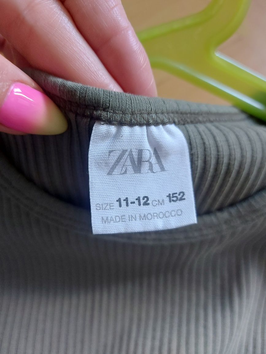 Zara koszulka khaki z prążkowanej tkaniny r. 152 wiek 11-12