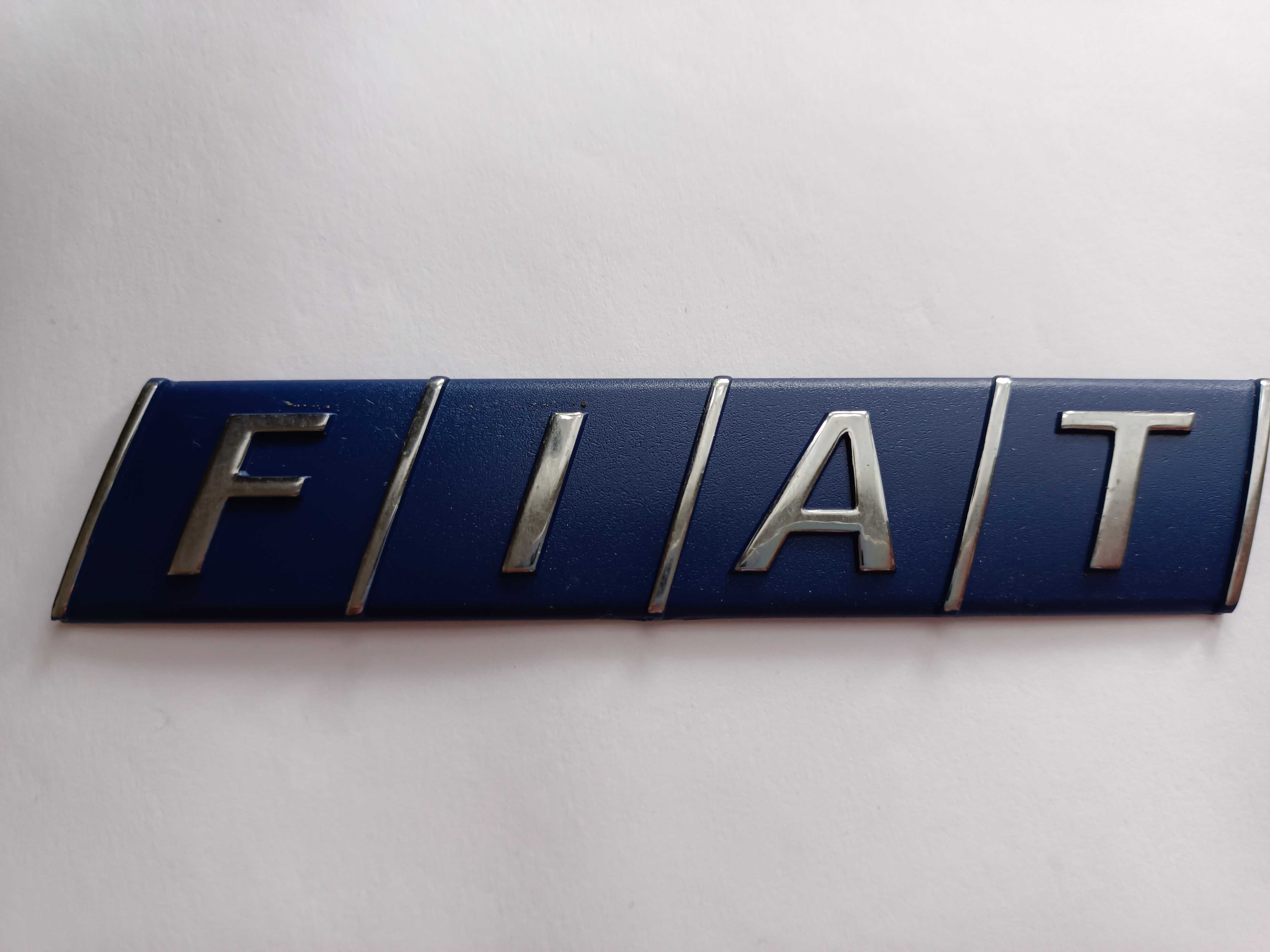 FIAT emblemat, znaczek, napis