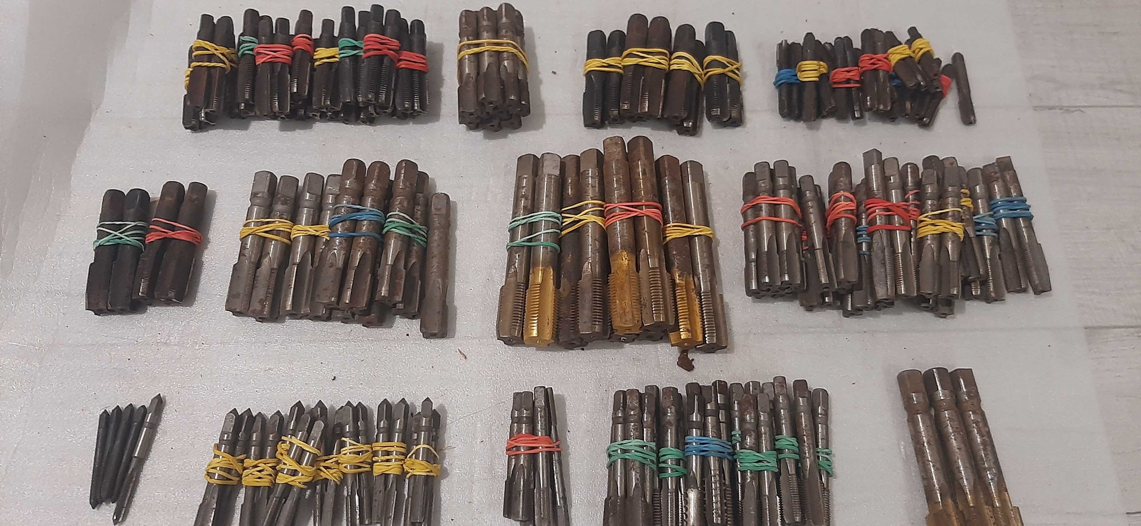 Метчики трубні трубные метричні СССР
