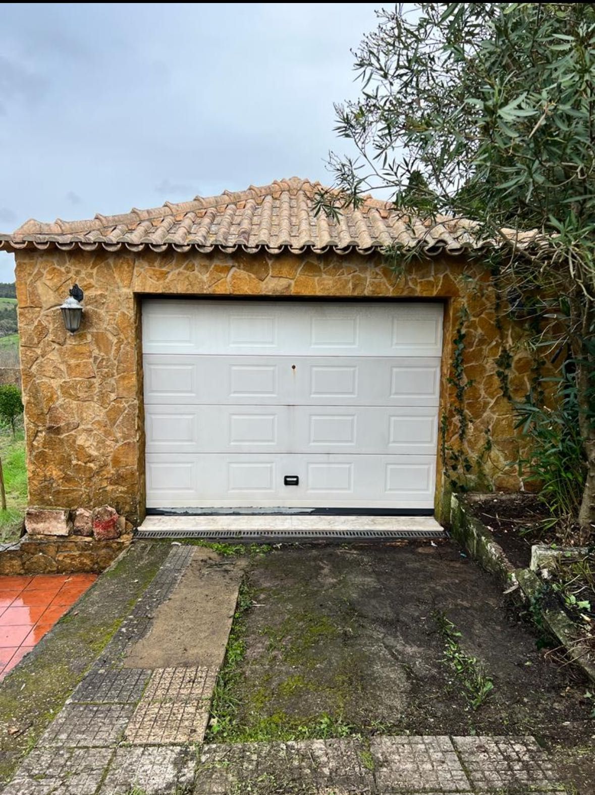 Alugo Garagem em Belas