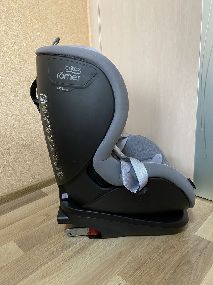 Автокресло Romer-Britax Trifix 2 I-Size Grey Marble 9-18 кг Идеал