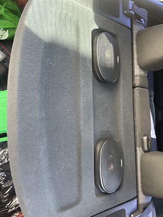 Полка багажника октавія тур