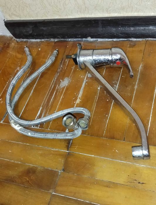 смеситель со шлангами