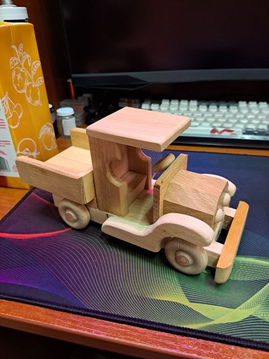 Дерев'яна іграшка, дерев'яне авто, машинка