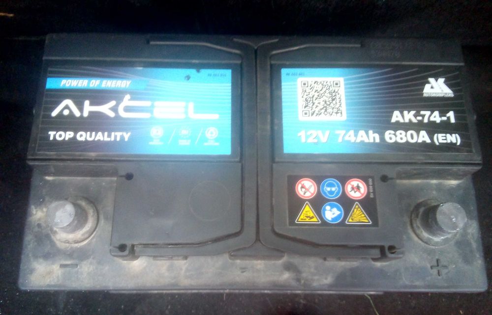 Akumulator 74ah 12v