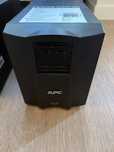 Zasilacz UPS APC SmartUPS 1000VA LCD 230V