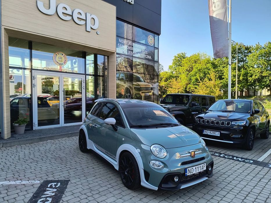 Abarth 500 1,4 T-Jet 180 MT Anniversario