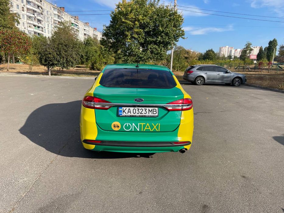 Аренда авто под такси / Ontaxi бизнес класс бренд форд гибрид
