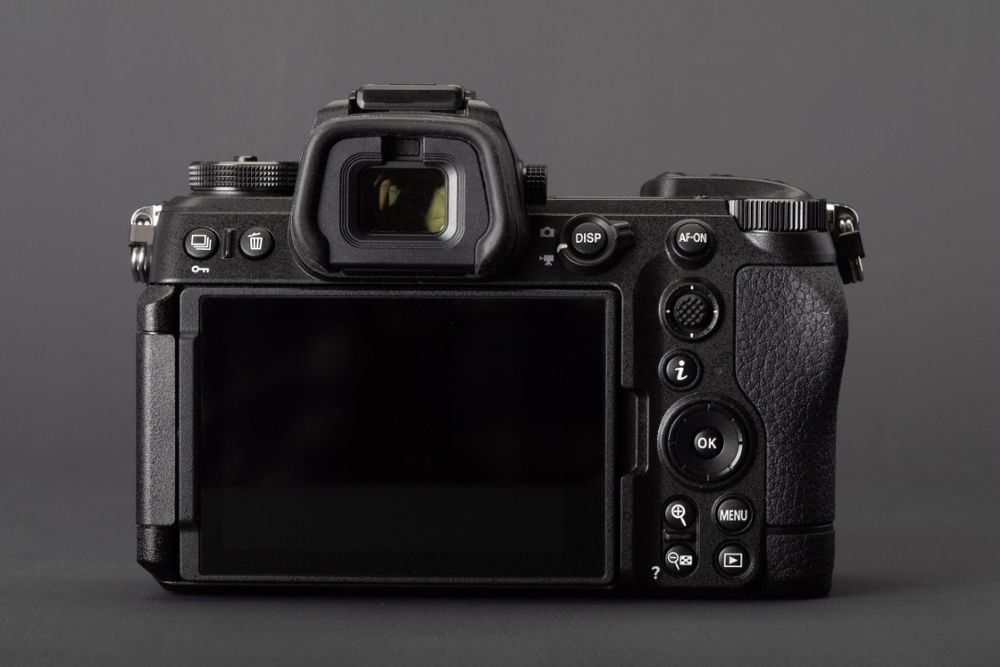 Nikon Z6 III (Copo)