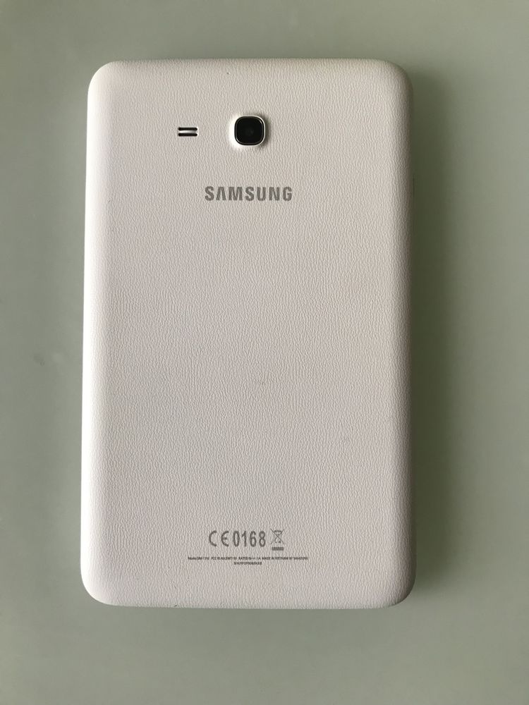 Планшет Samsung SM-T110