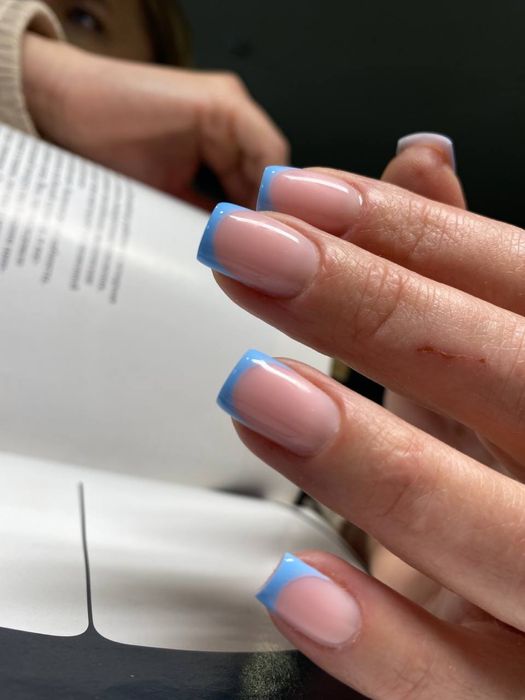 Манікюр Педикюр гель лак нарощення нігтів