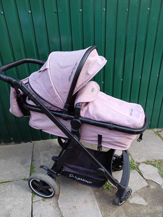 Коляска дитяча для дівчинка