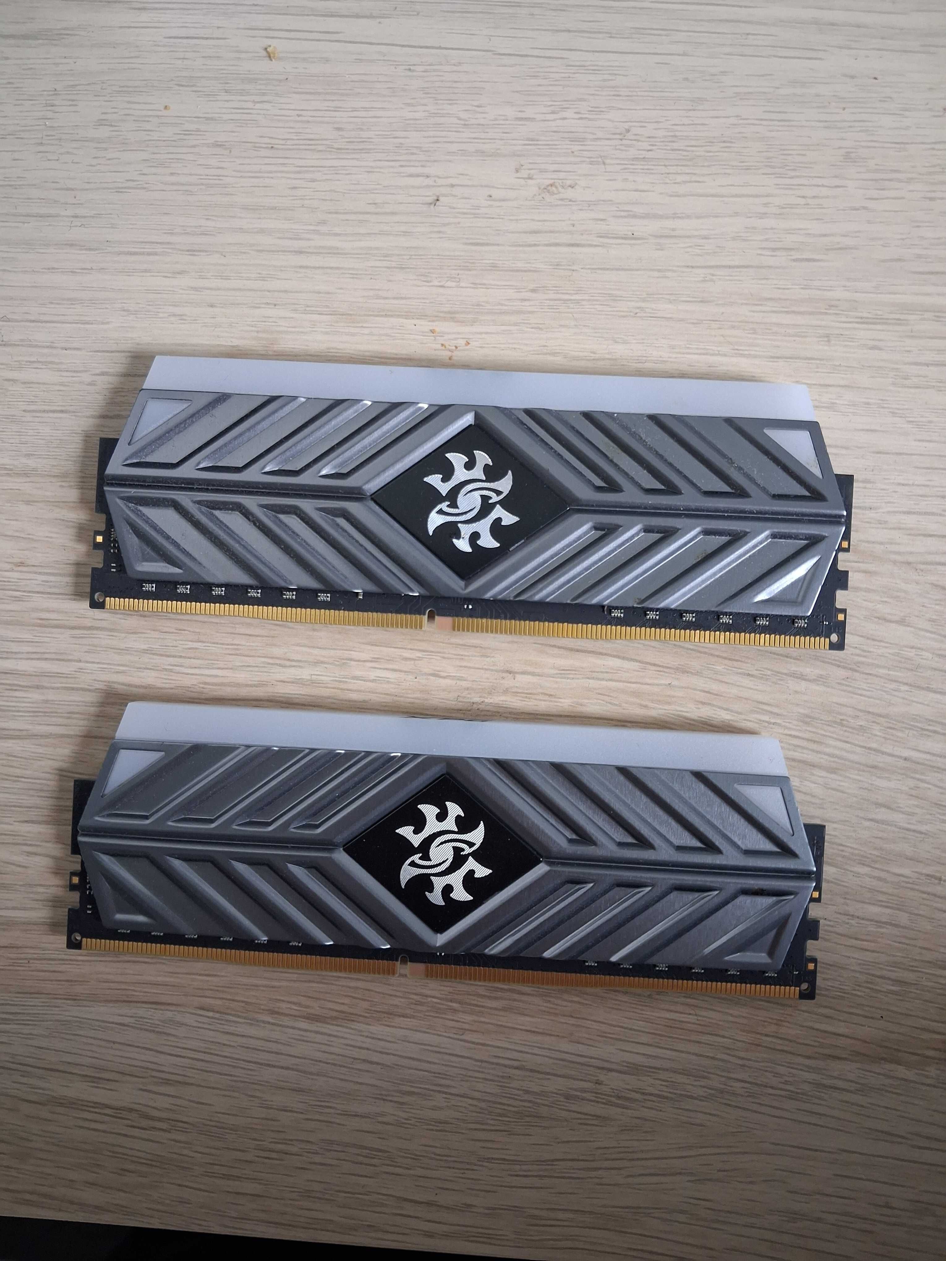 XPG Adata 16GB (2x8GB) DDR4 2666MHz RGB – używana