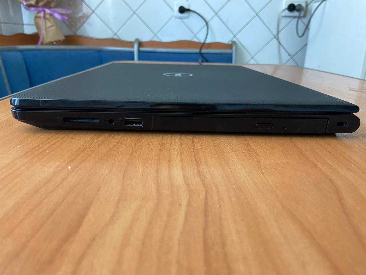 Продам Ноутбук Dell Inspiron 3576 Black