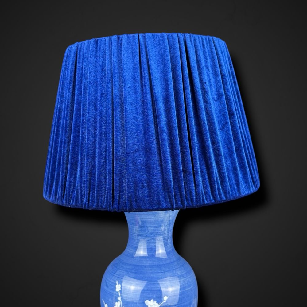 Lampa stołowa w stylu azjatyckim porcelana welurowy klosz b51/070315