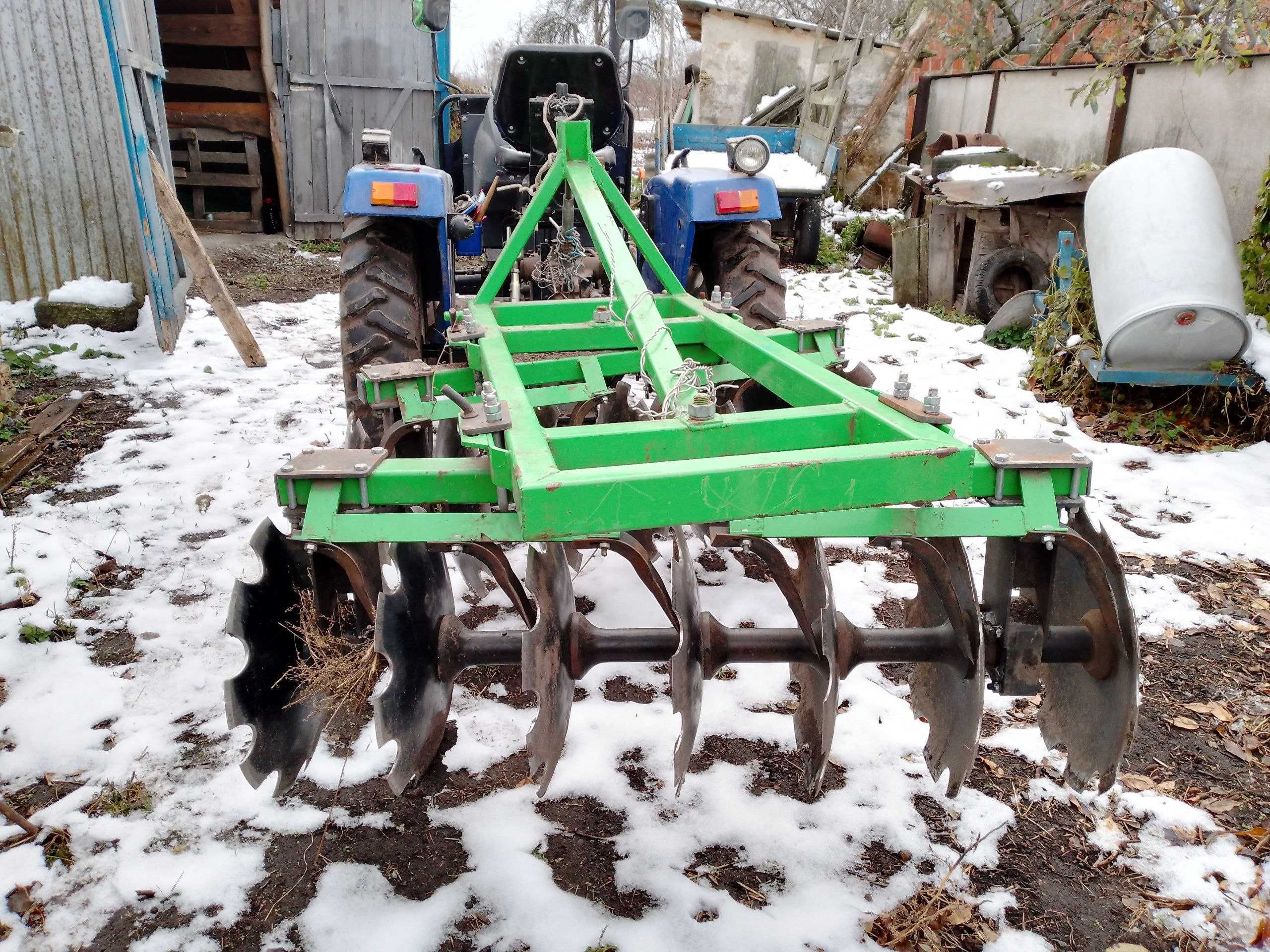 Продається міні-трактор ( Jinma 260E ) з навісним обладнанням