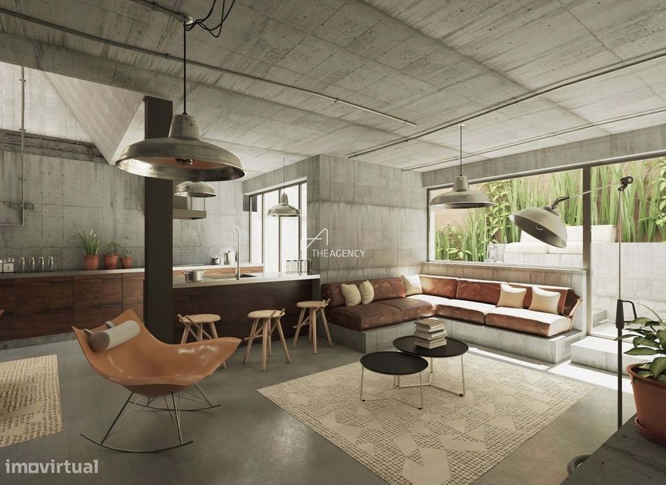 Oportunidade de Investimento: Prédio para Remodelação com Projeto Apro