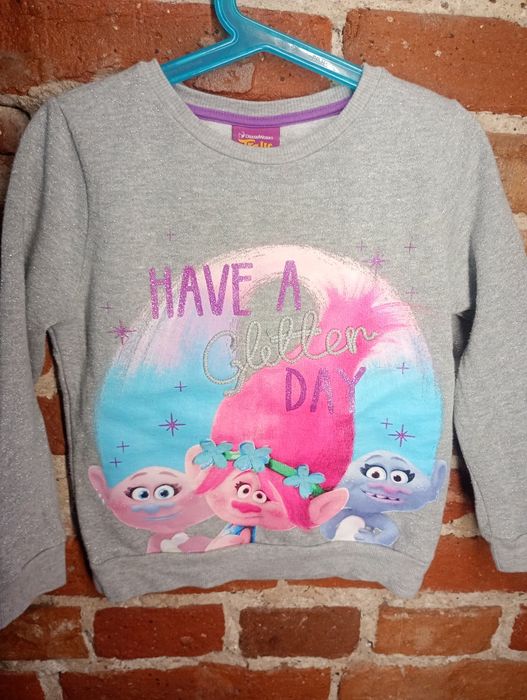 Bardzo ładna bluza Troll's