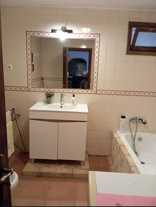 Alugo Quarto em Quinta