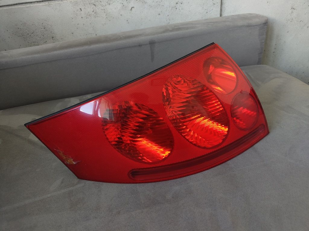 Lampa lewa lewy tył Audi TT 8N MK1 europa