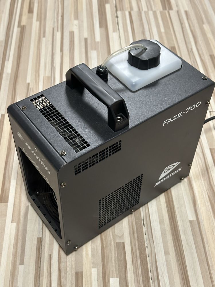 Eurolite Dynamic Faze 700