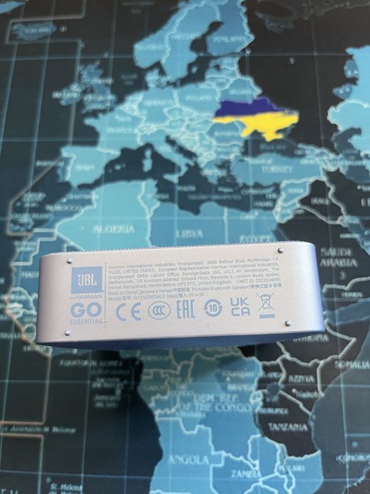 Колонка JBL GO Essential