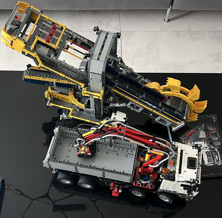 Lego technic 8258,8285,42043,42055,9397,42131,42070,42103,42030,42114