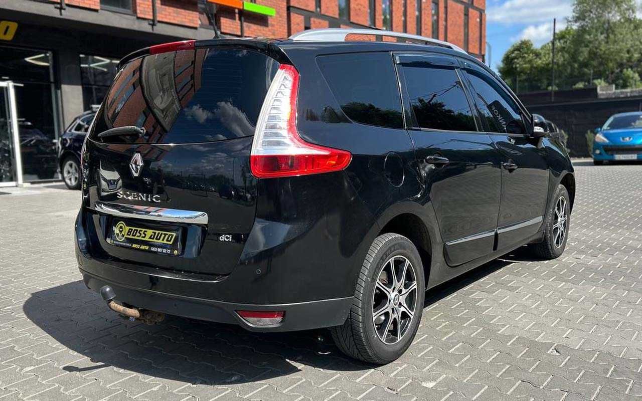 Renault Megane Scenic 2013