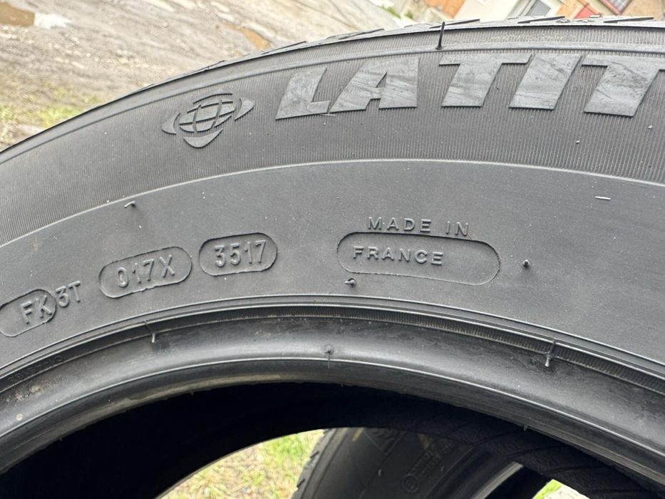 Зимові шини Michelin 225/55 R17