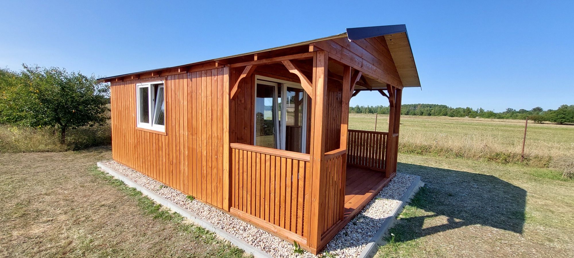 Domek caloroczny