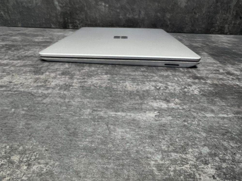 Microsoft Surface Laptop 4, i7-1185G7, RAM 16, SSD 512, 2K Touch