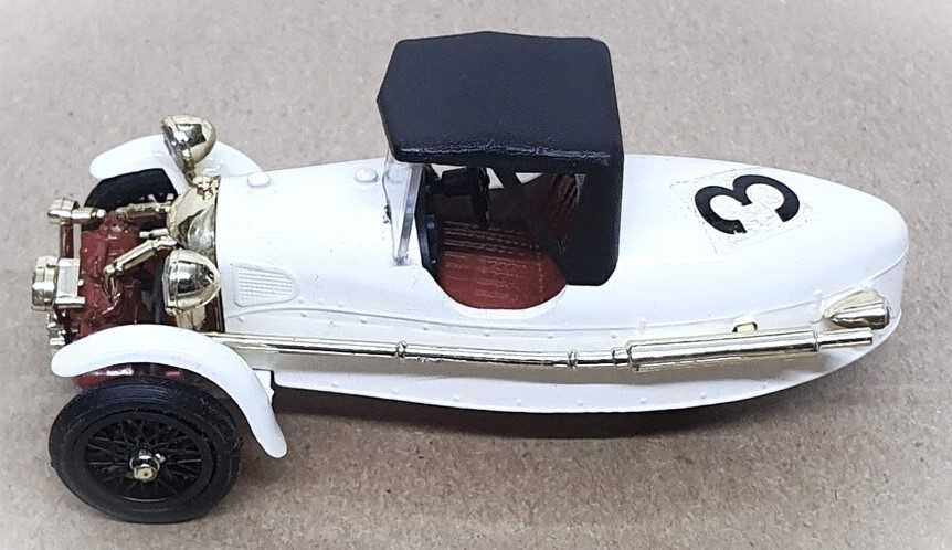 Brumm 1/43 Scale Model Car LE1 - 1933 Morgan Super Sport - white