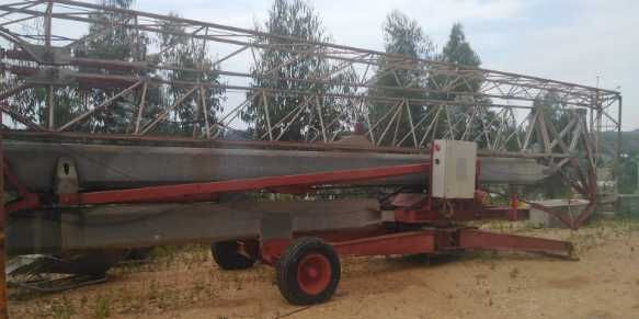 Grua Automontante Hidráulica Benazzato 18x24 - Bom estado