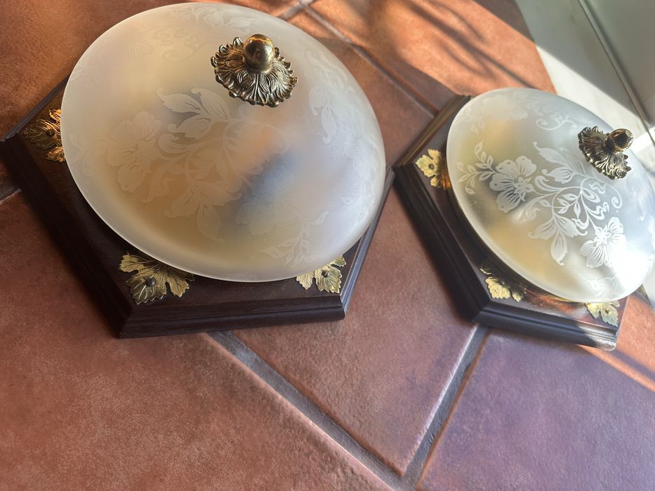 Lustre de vidro desenhado