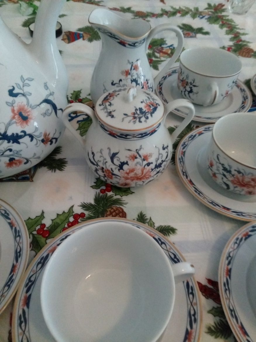 Conjunto de porcelana da Batalha