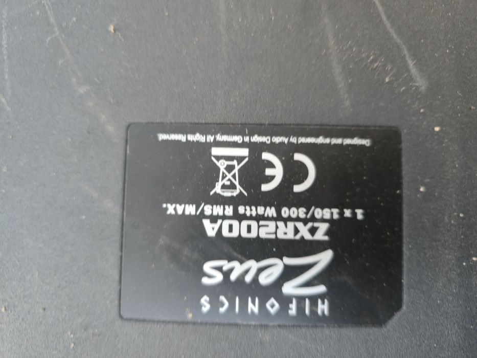 Hifonics zeus zrx300a subwoofer aktywny