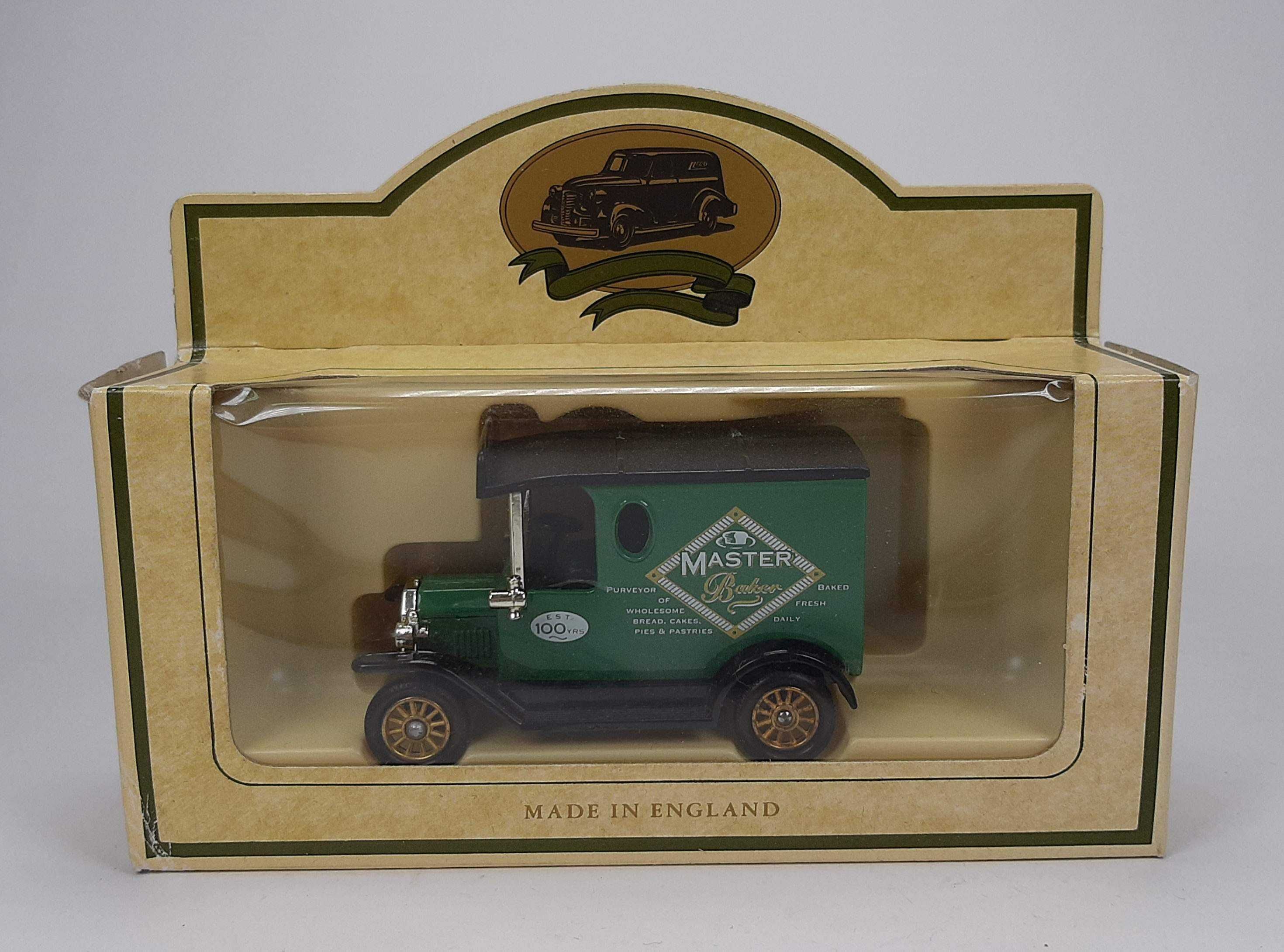 FORD MODEL T VAN "MASTER BAKER" - Lledo DG-6 Made in England