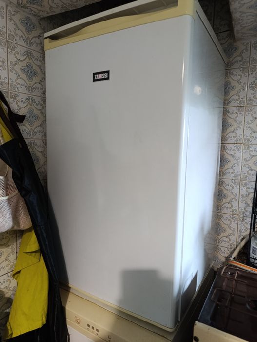 Mini fridge - frigorífico pequeno