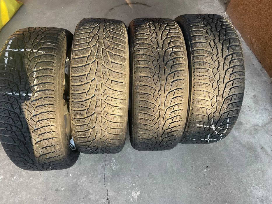 Oryginalne Felgi Audi 17 " 5x112  z oponami.