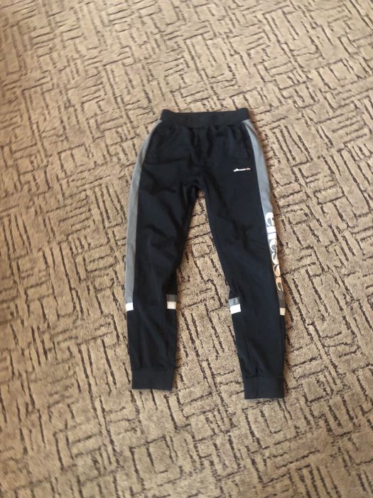 штанишки ellesse