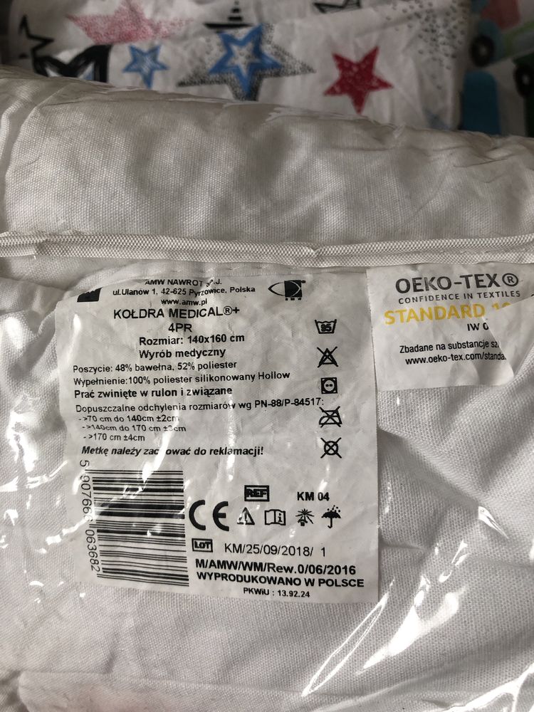 Kołdra dziecięca 4 pory roku 140x160 + 3 bawełniane pościele