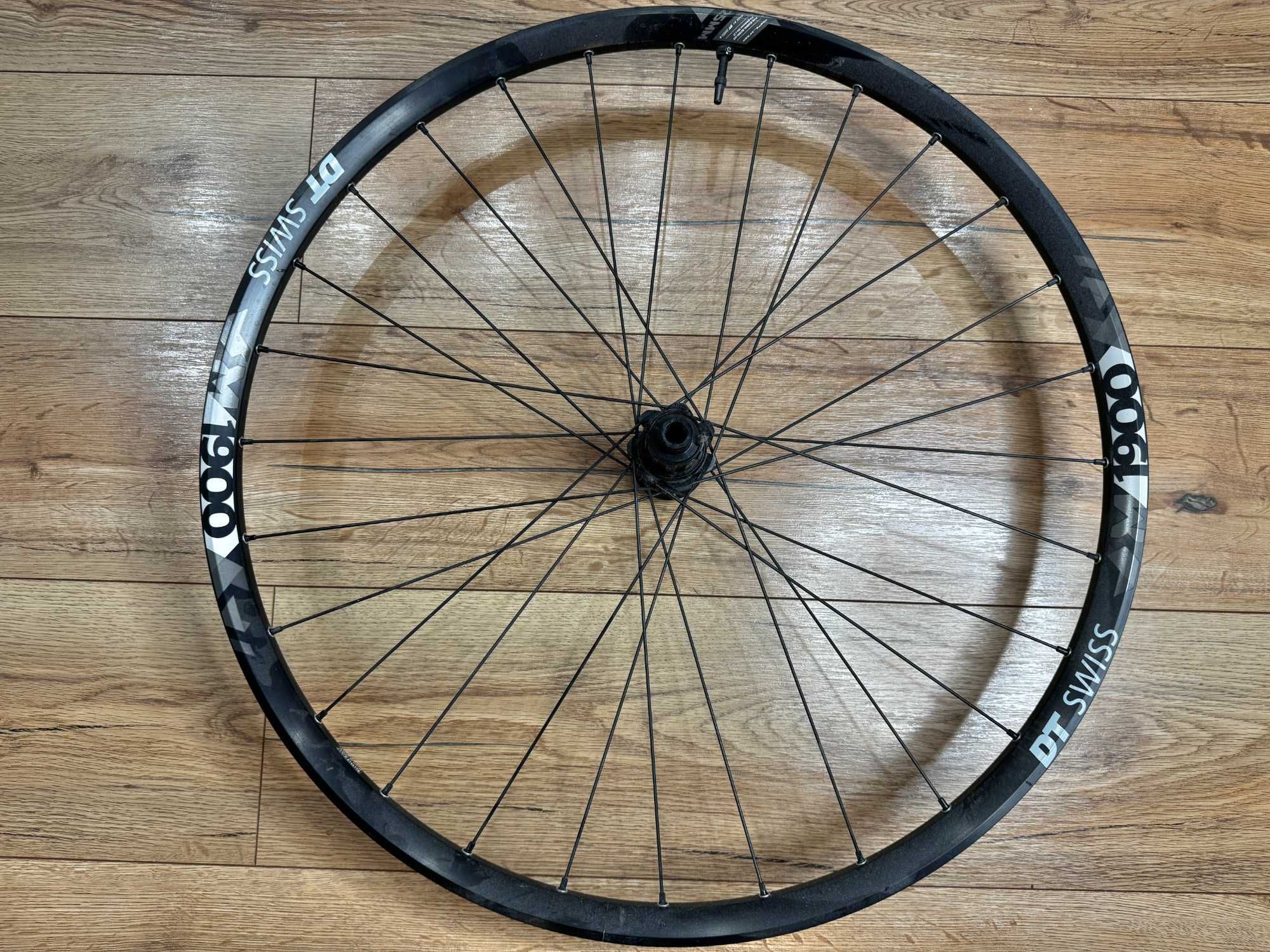 JAK NOWE! Koło DT Swiss M 1900 Spline, 27,5" bębenek Shimano