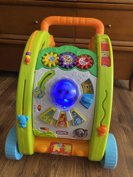 Interaktywny pchacz chodzik stół 3w1 Little Tikes