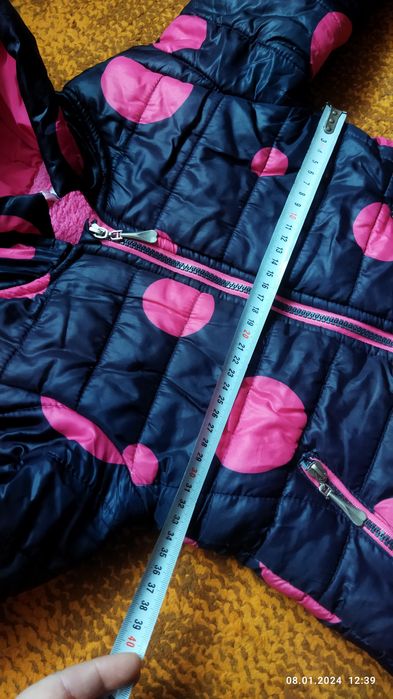 Зимняя куртка на девочку 4 года